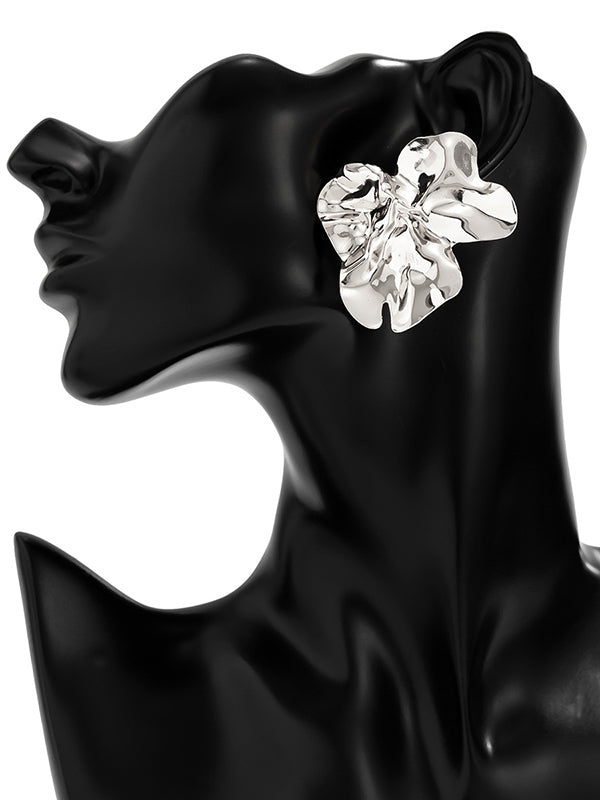 Beautifully Finished Garment in a Timeless Design