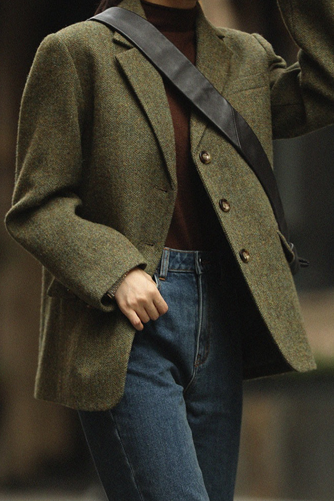 Well Tailored Garment with a Graceful Silhouette