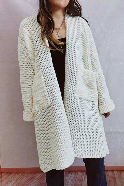 Well Tailored Cardigan with a Graceful Silhouette