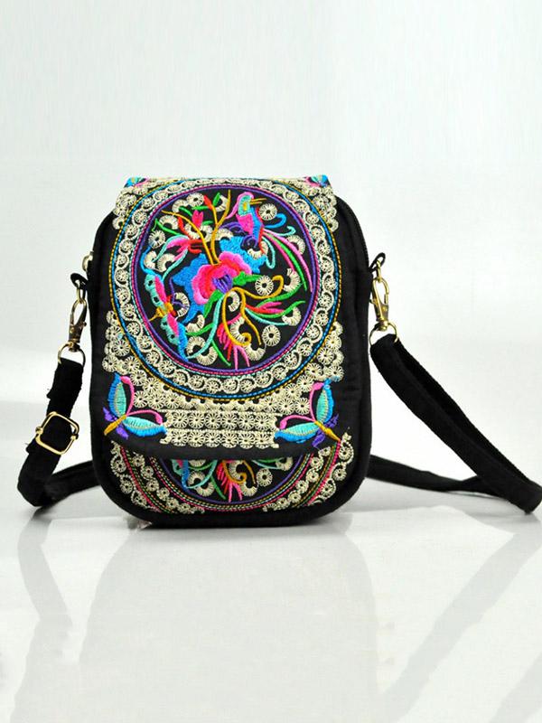 Elegantly Styled Bag for Everyday Wear