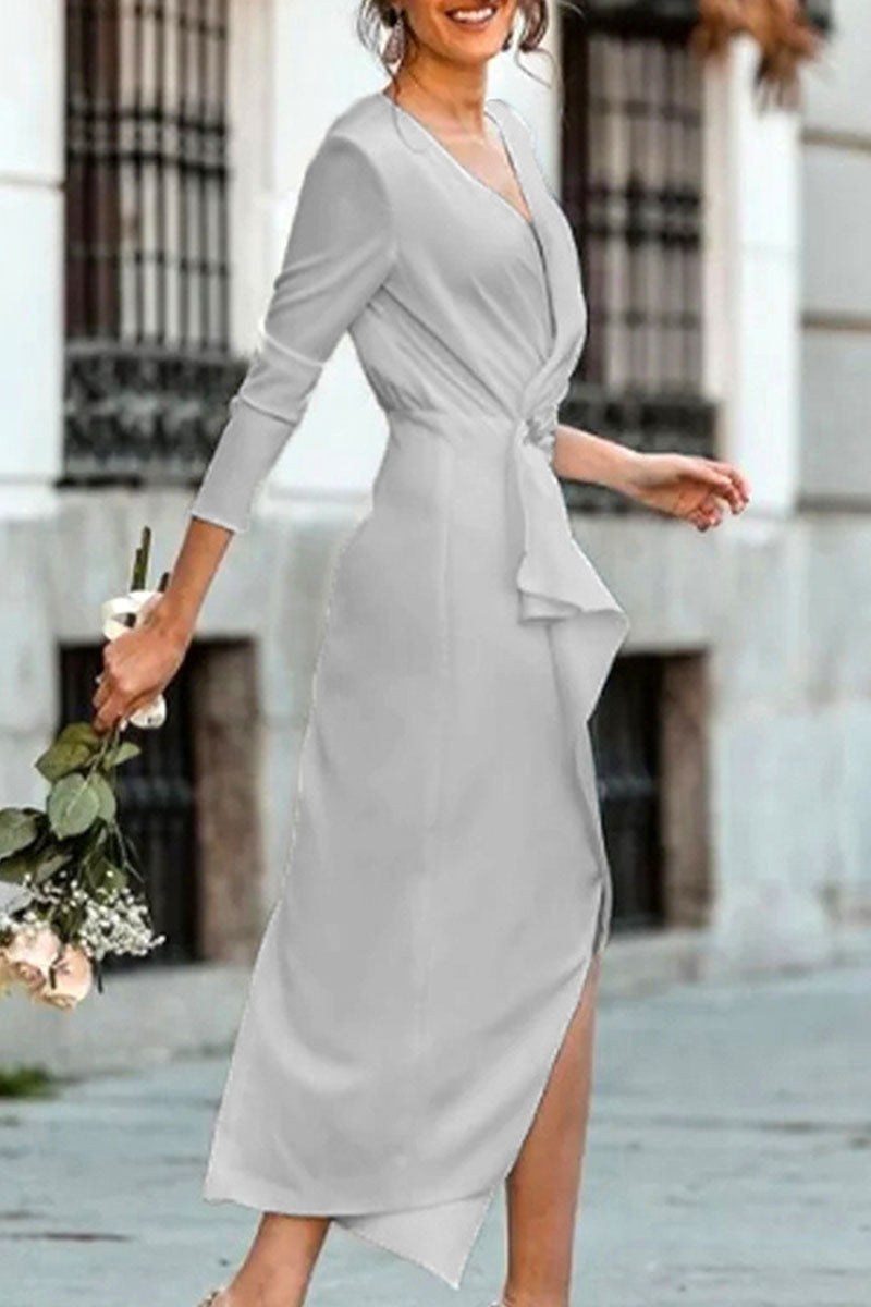 Gracefully Styled Dress for Any Occasion