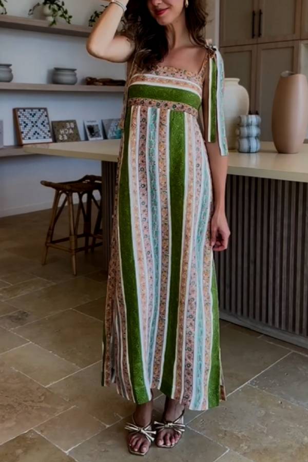 A Vintage Style Dress with Delicate Timeless Details