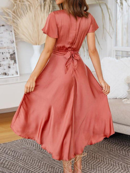 Polished Dress with an Effortless Classic Look
