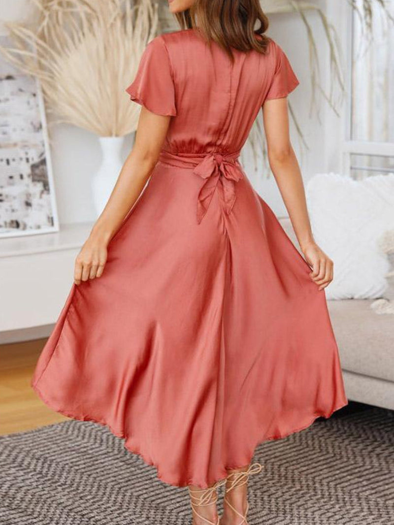 Polished Dress with an Effortless Classic Look