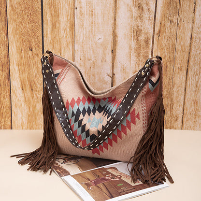 Beautifully Crafted Bag in a Classic Style