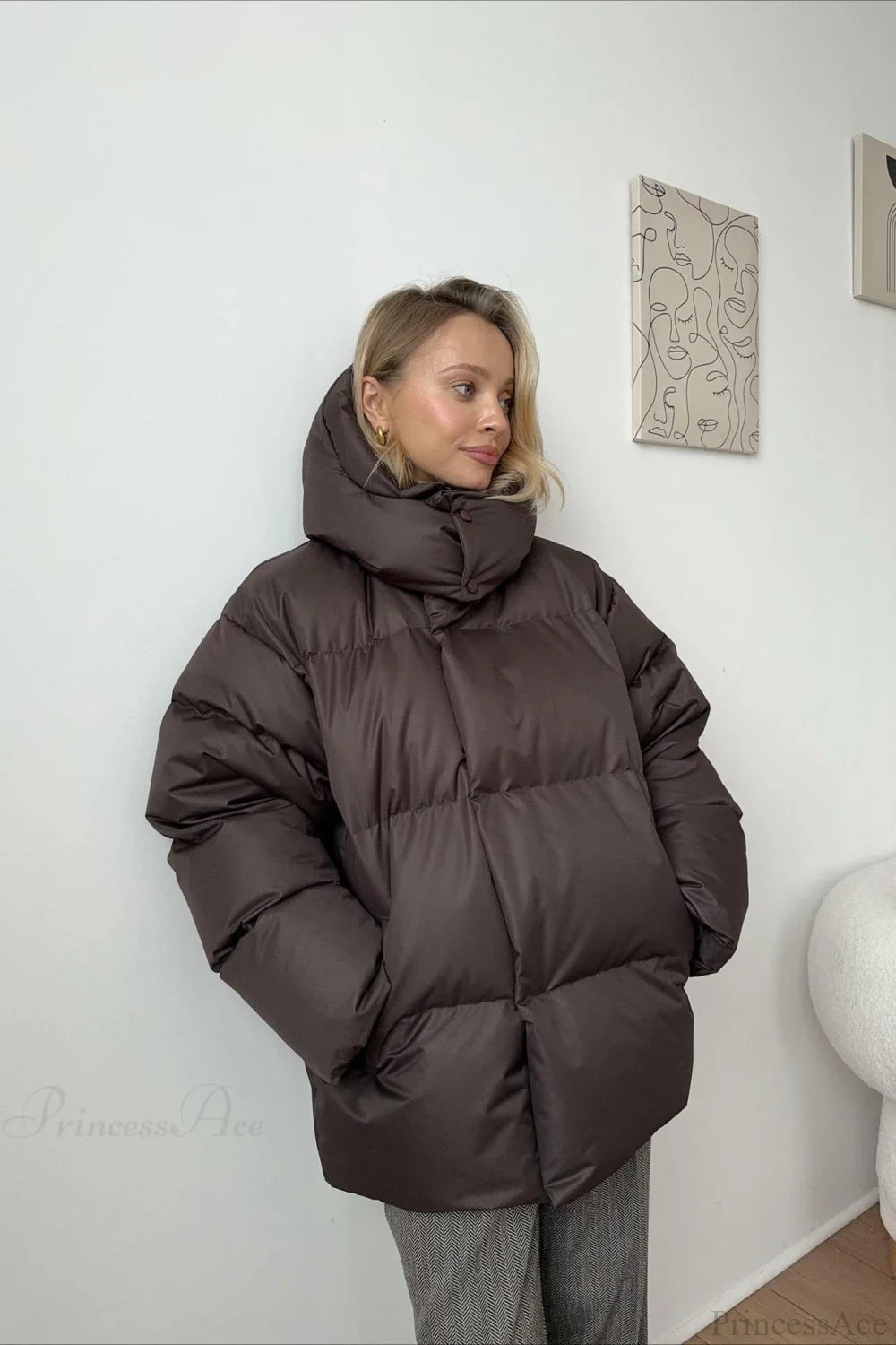 A Vintage Style Coat with Delicate Timeless Details