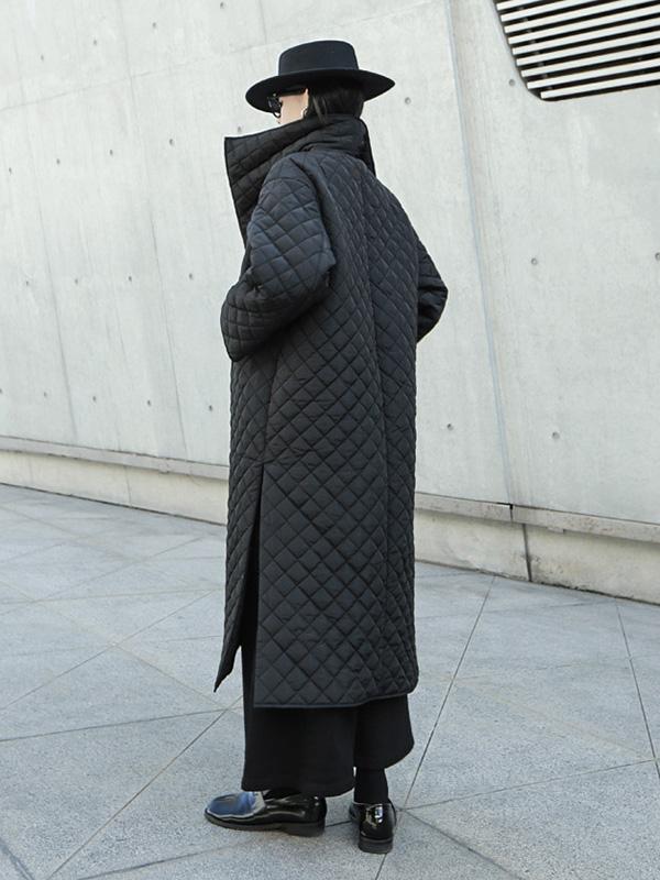 Elegantly Styled Coat for Everyday Wear