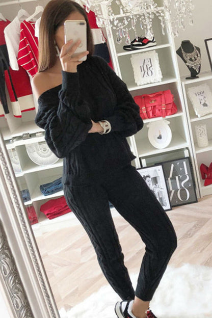 Elegantly Styled Pants for Everyday Wear
