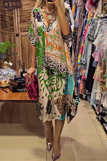 Beautifully Finished Dress in a Timeless Design