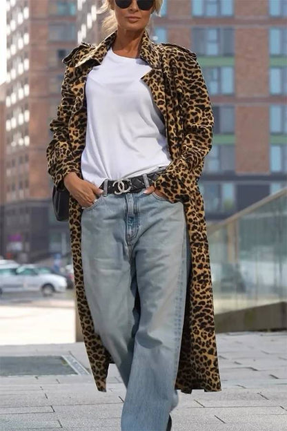 Classic Vintage & Enduringly Stylish Coat