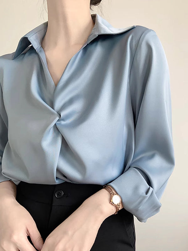 Beautifully Crafted Blouse in a Classic Style