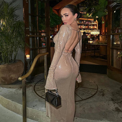 Sophisticated Dress with a Clean Classic Look