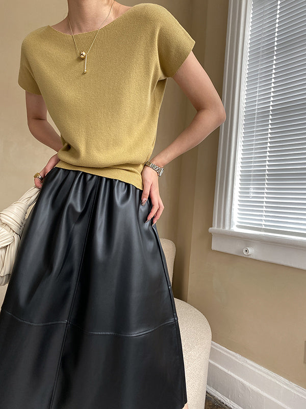 A Vintage Style Pullover with Delicate Timeless Details