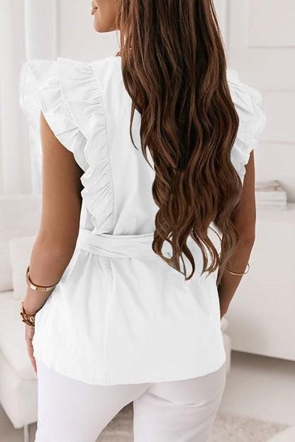 Effortlessly Elegant Top with a Timeless Design