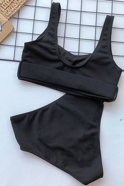 Classic Vintage Bikini with a Flattering Fit