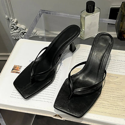 Well Tailored Heels with a Graceful Silhouette