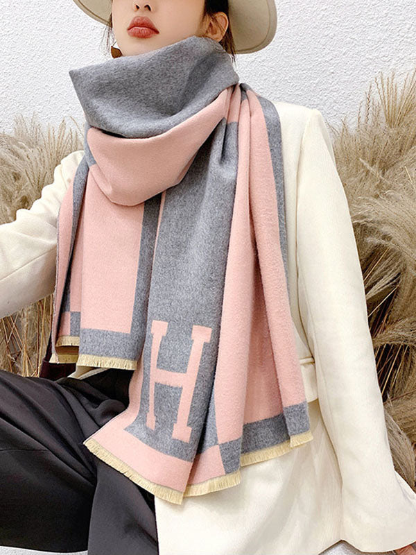Sophisticated Garment with a Clean Classic Look