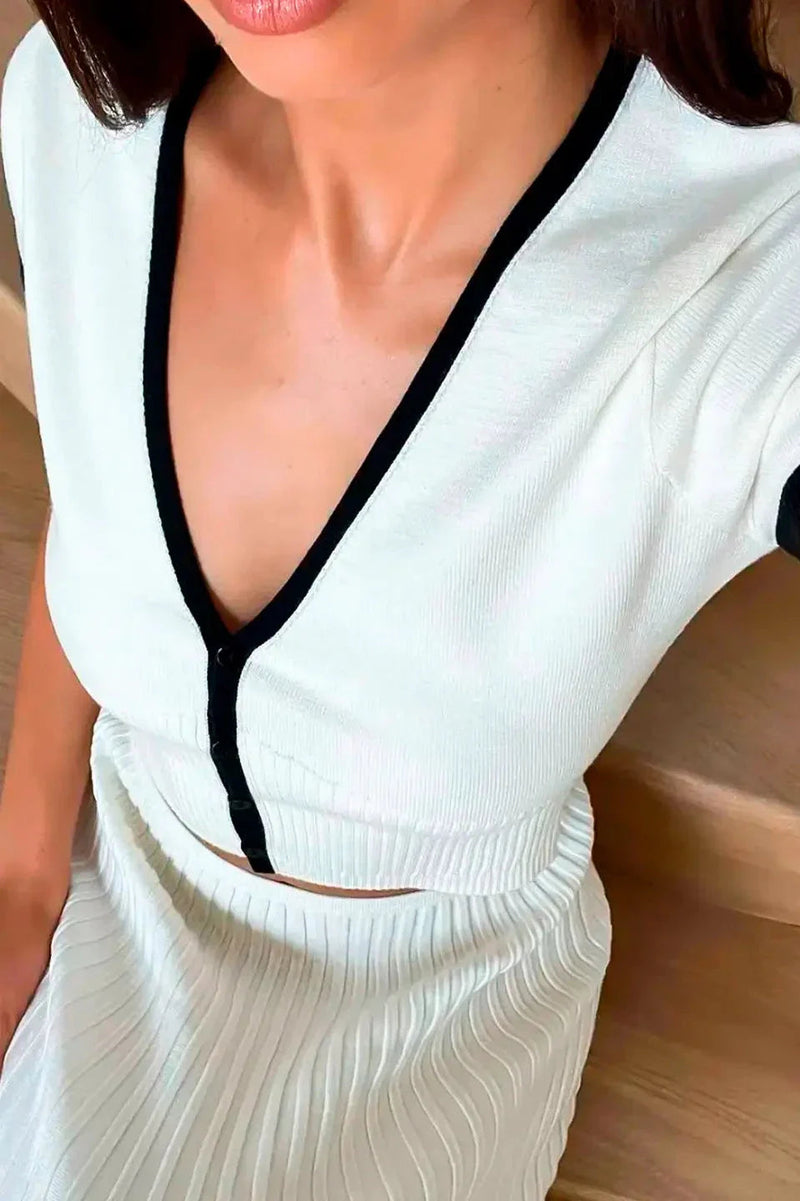 Sophisticated Garment with a Clean Classic Look