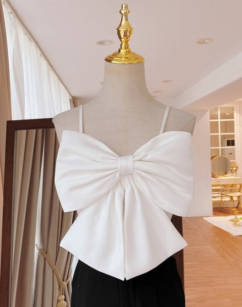 Polished Top with an Effortless Classic Look