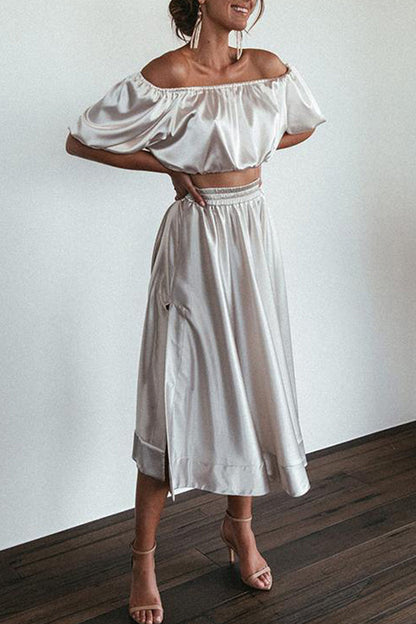 Gracefully Styled Garment for Any Occasion