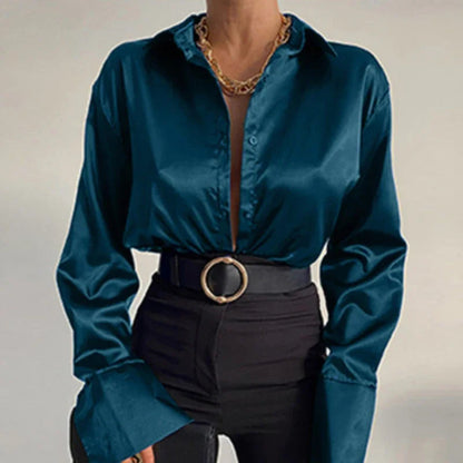 Beautifully Crafted Blouse in a Classic Style