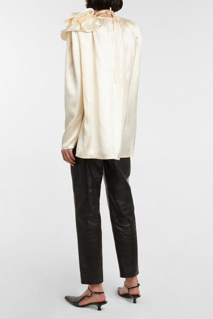 Polished Blouse with an Effortless Classic Look