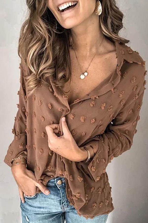 Beautifully Crafted Blouse in a Classic Style
