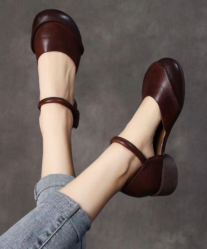 Beautifully Crafted Sandals in a Classic Style