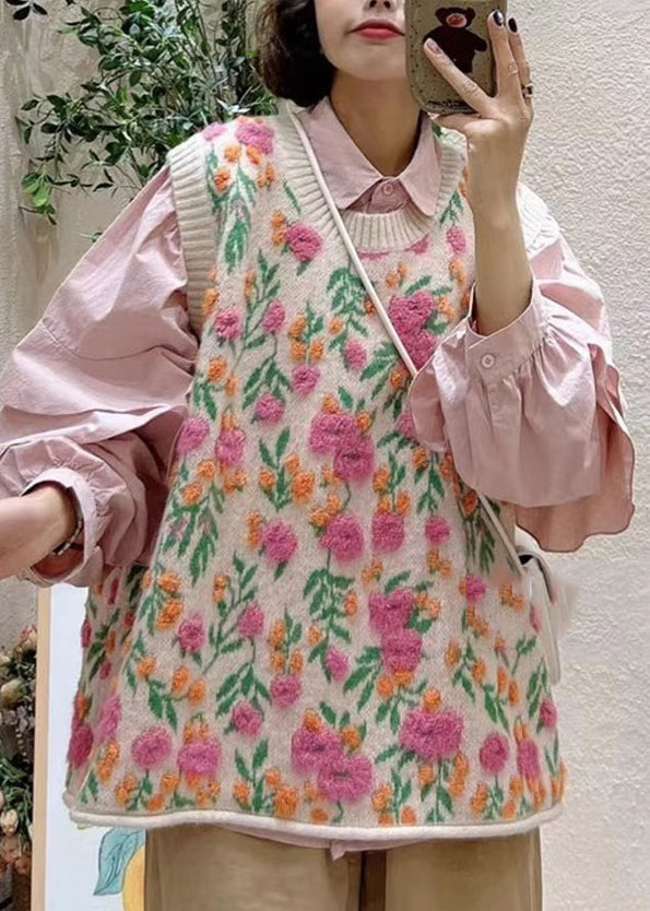 Classic Vintage Coat with a Flattering Fit