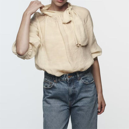 Beautifully Crafted Blouse in a Classic Style