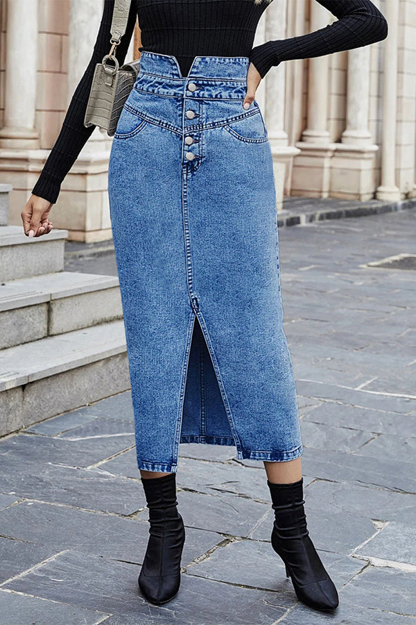 Gracefully Styled Garment for Any Occasion