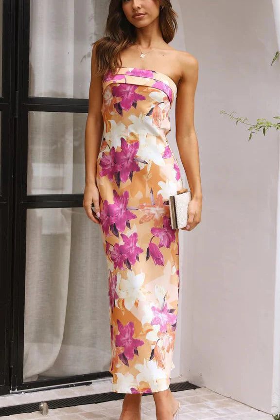 Effortlessly Elegant Dress with a Timeless Design