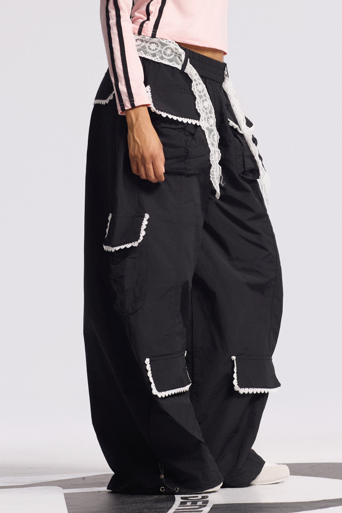 Elegantly Styled Pants for Everyday Wear