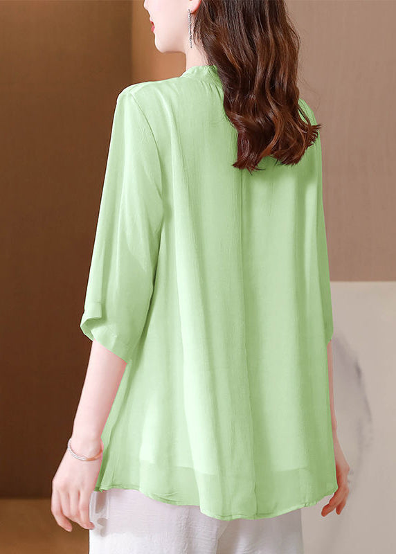 Well Tailored Shirt with a Graceful Silhouette