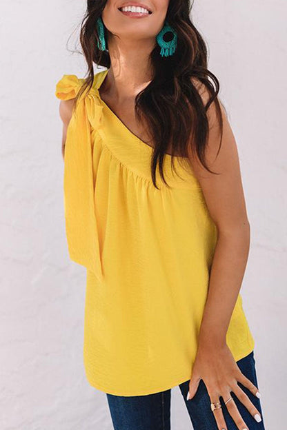 Classic Vintage Top with a Flattering Fit