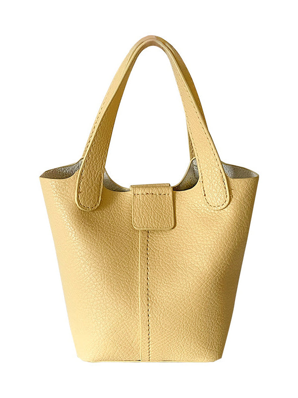 Well Tailored Bag with a Graceful Silhouette