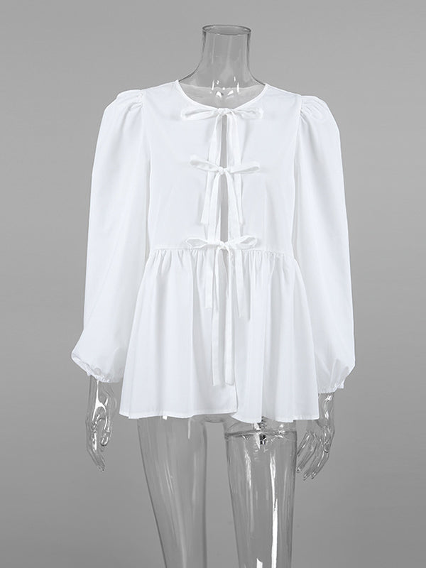 Sophisticated Blouse with a Clean Classic Look
