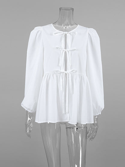 Sophisticated Blouse with a Clean Classic Look