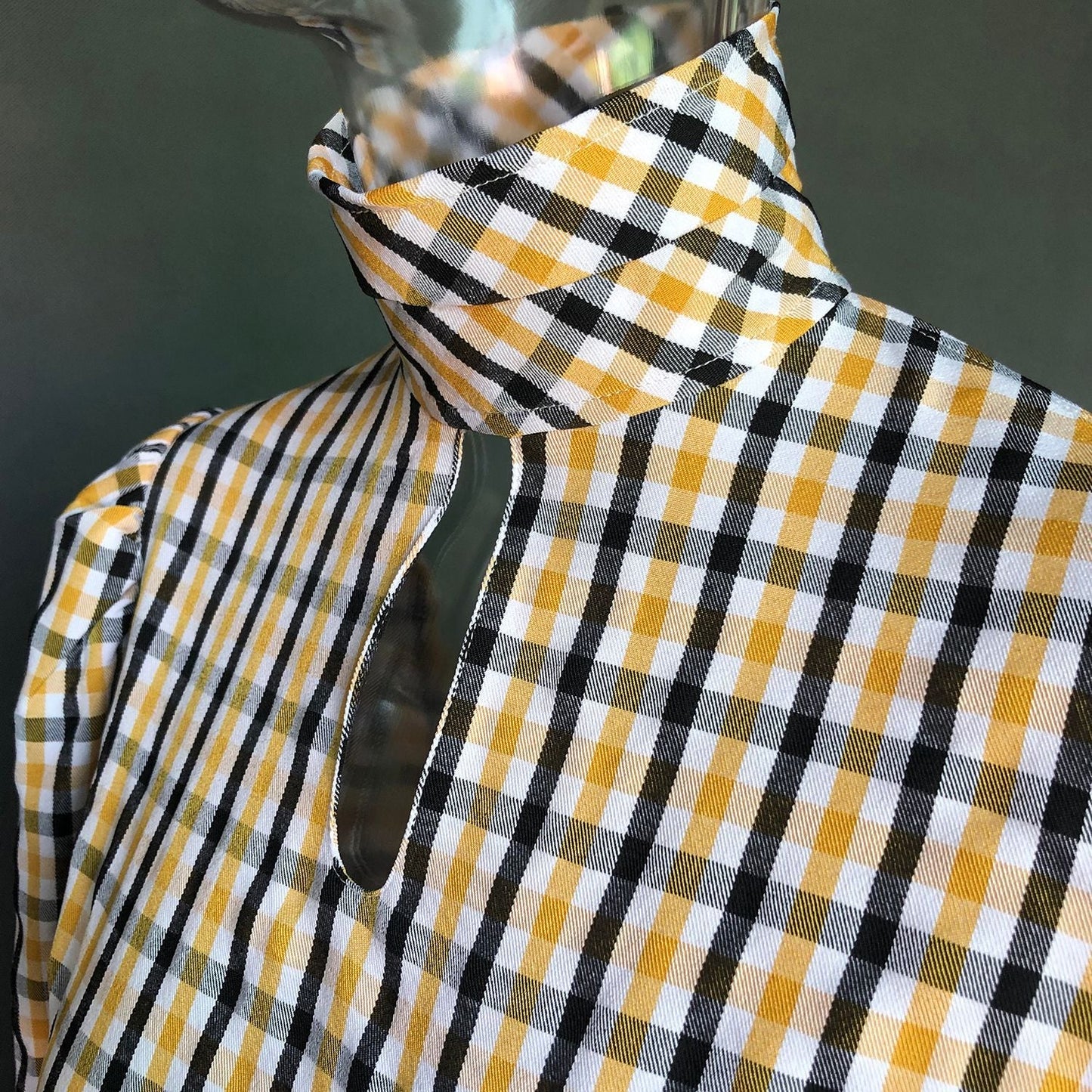 Gracefully Styled Blouse for Any Occasion