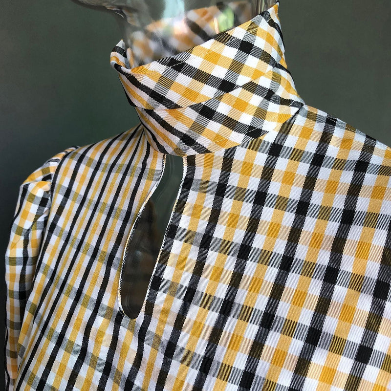 Gracefully Styled Blouse for Any Occasion