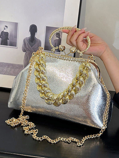 Beautifully Finished Bag in a Timeless Design