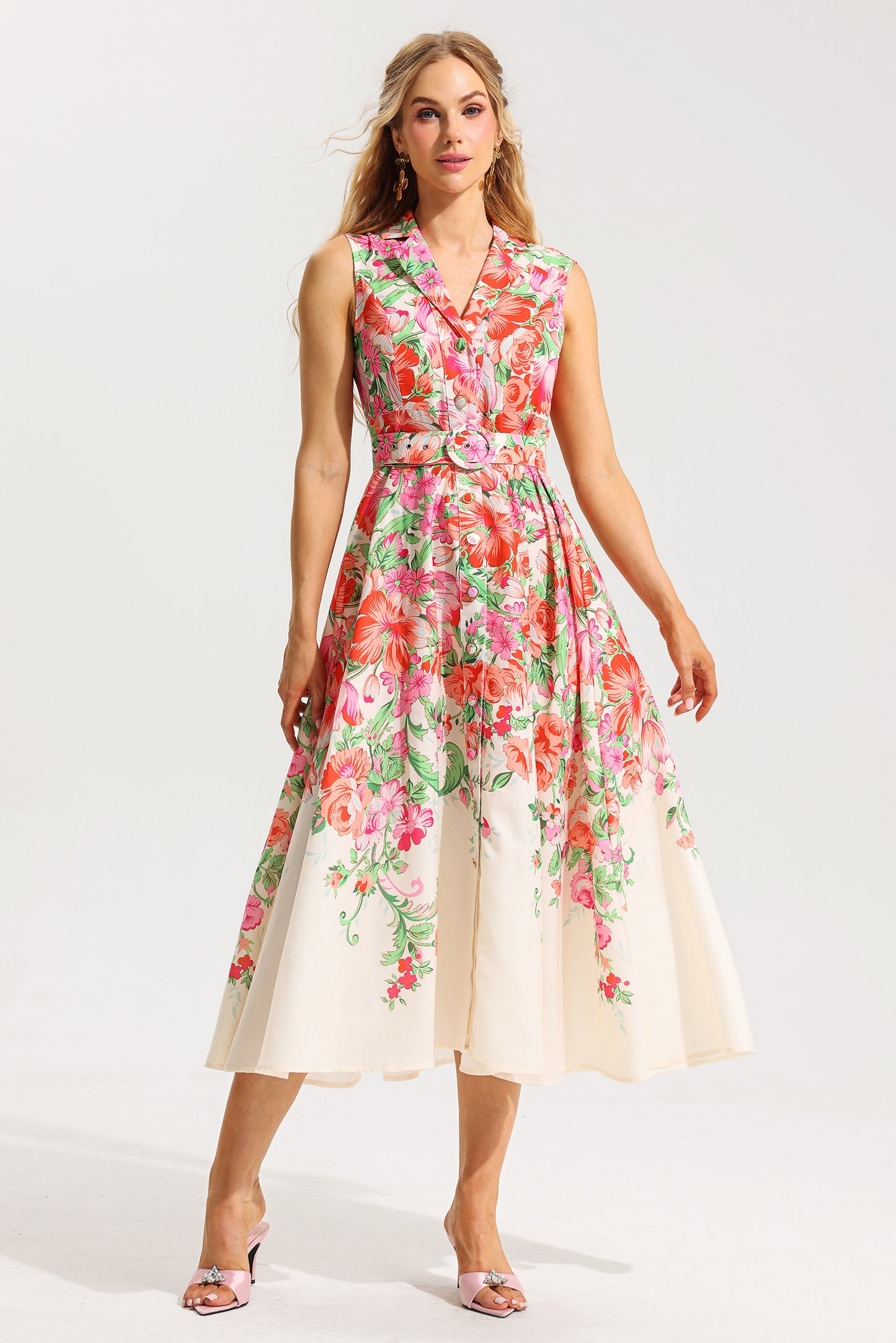 Sophisticated Dress with a Clean Classic Look