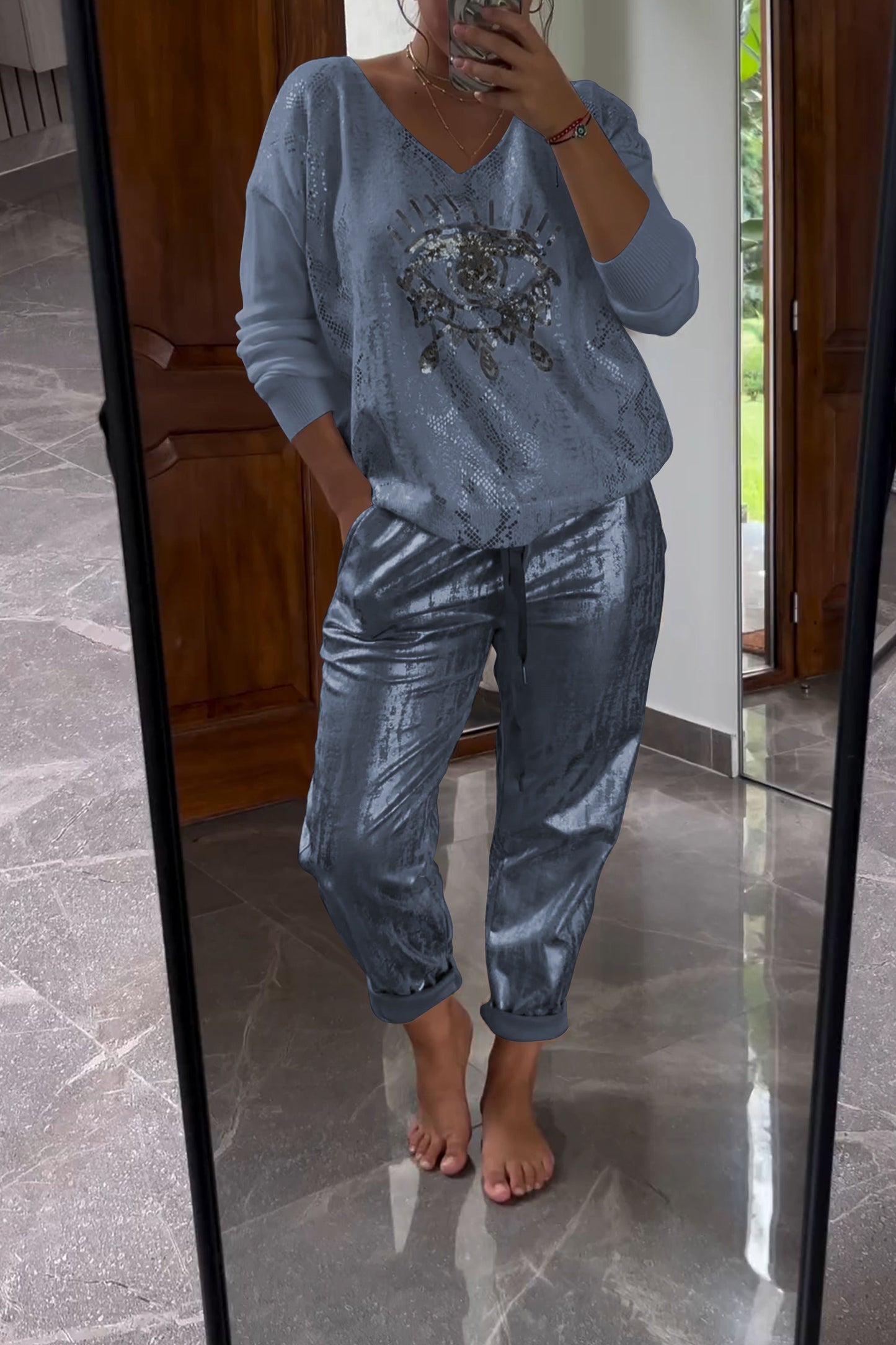 Polished Trousers with an Effortless Classic Look