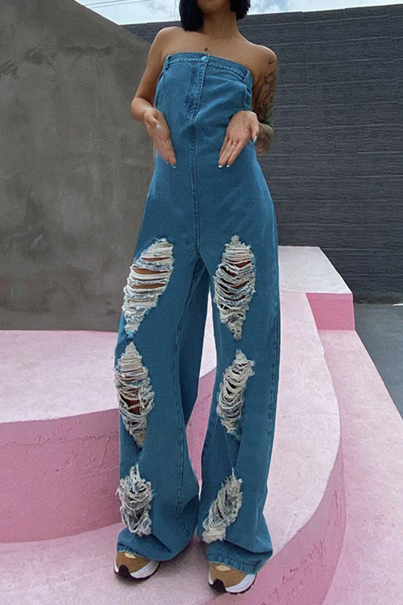 Well Tailored Garment with a Graceful Silhouette