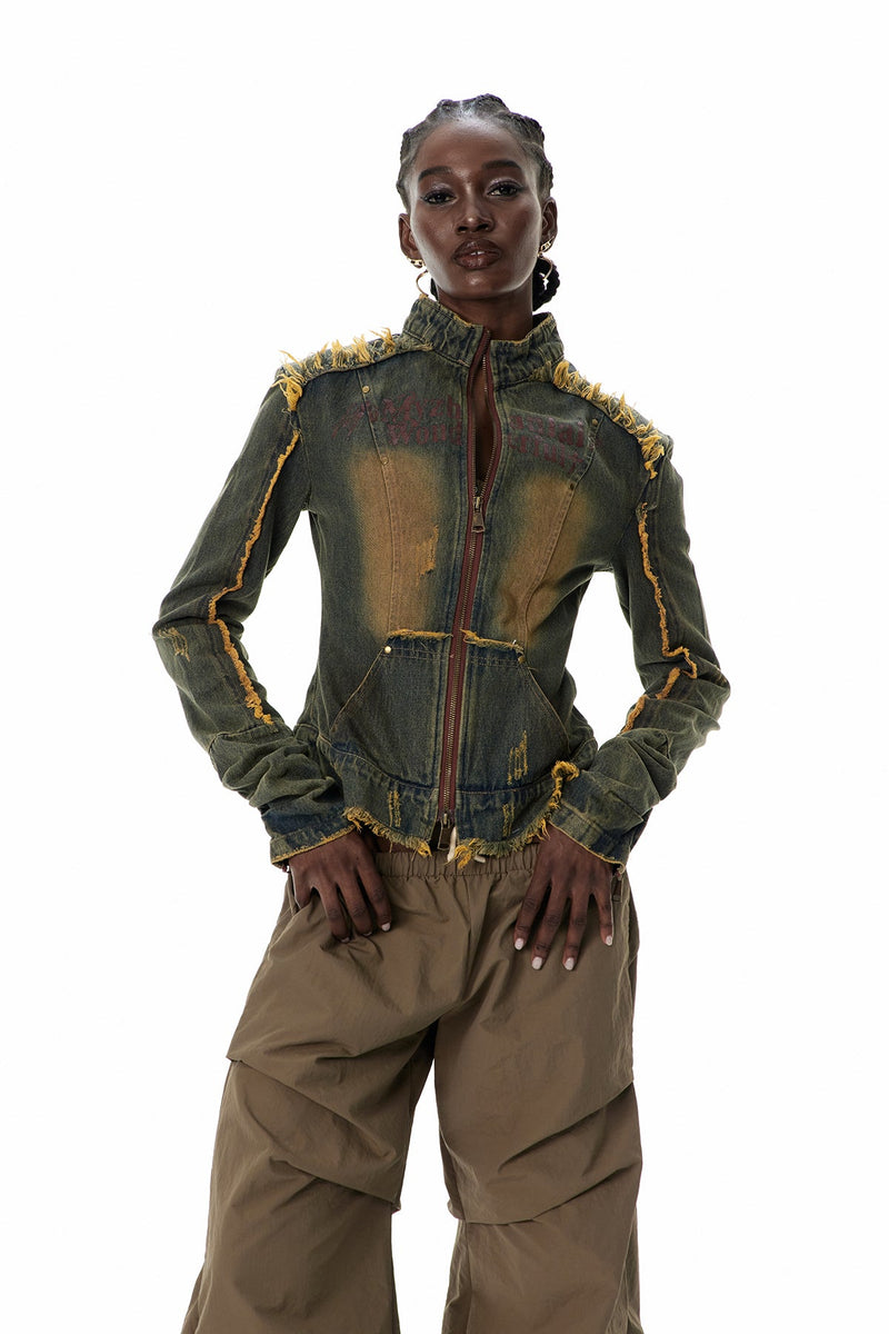 Beautifully Finished Top in a Timeless Design