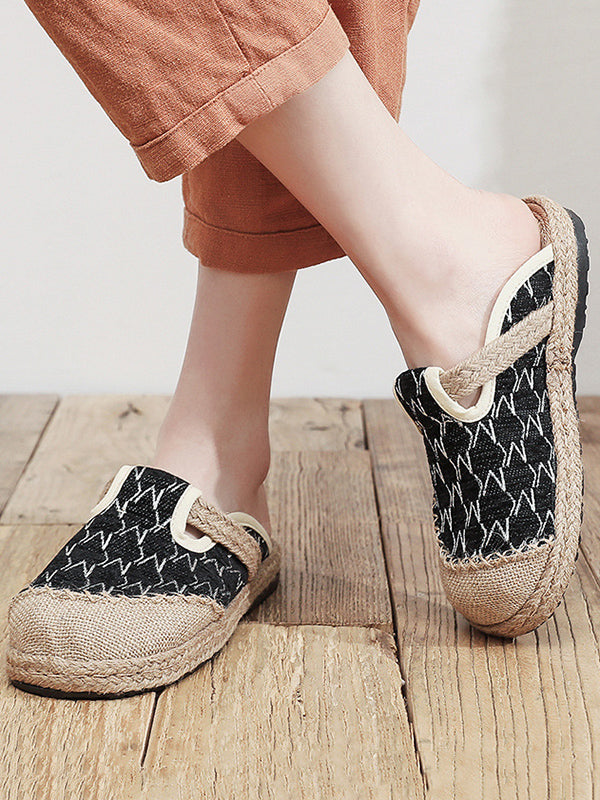 Well Tailored Shoes with a Graceful Silhouette