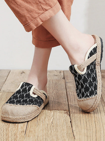 Well Tailored Shoes with a Graceful Silhouette