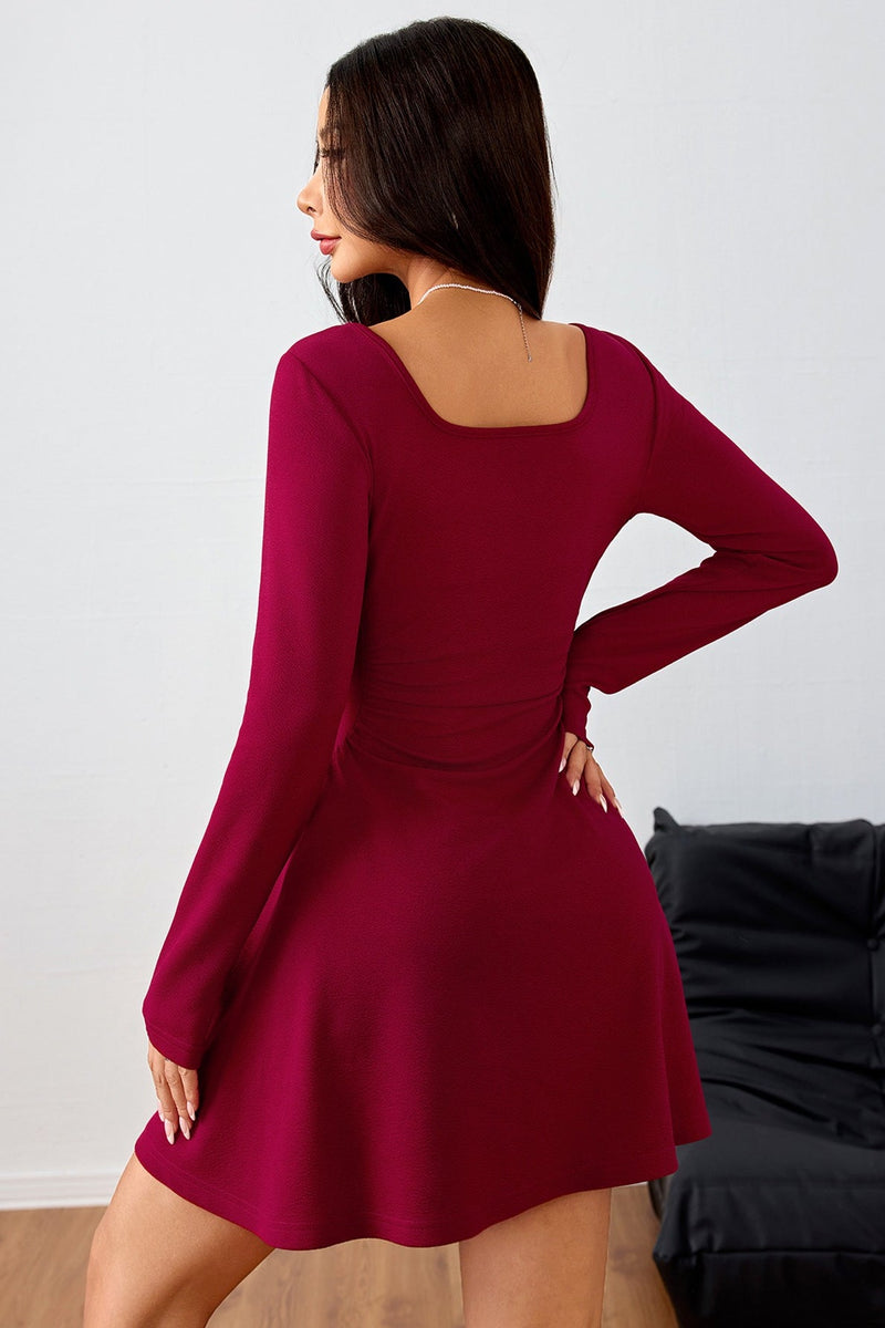 Gracefully Styled Dress for Any Occasion