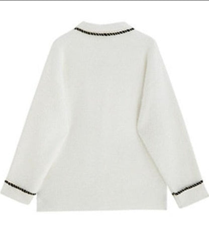 Beautifully Finished Cardigan in a Timeless Design