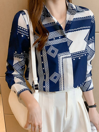 Beautifully Finished Blouse in a Timeless Design